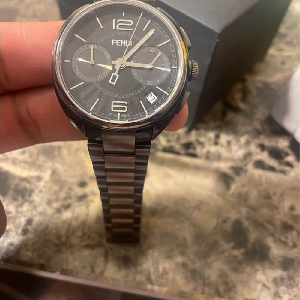 Fendi monogram 2 tone watch mint condition worn2x nice everyday watch